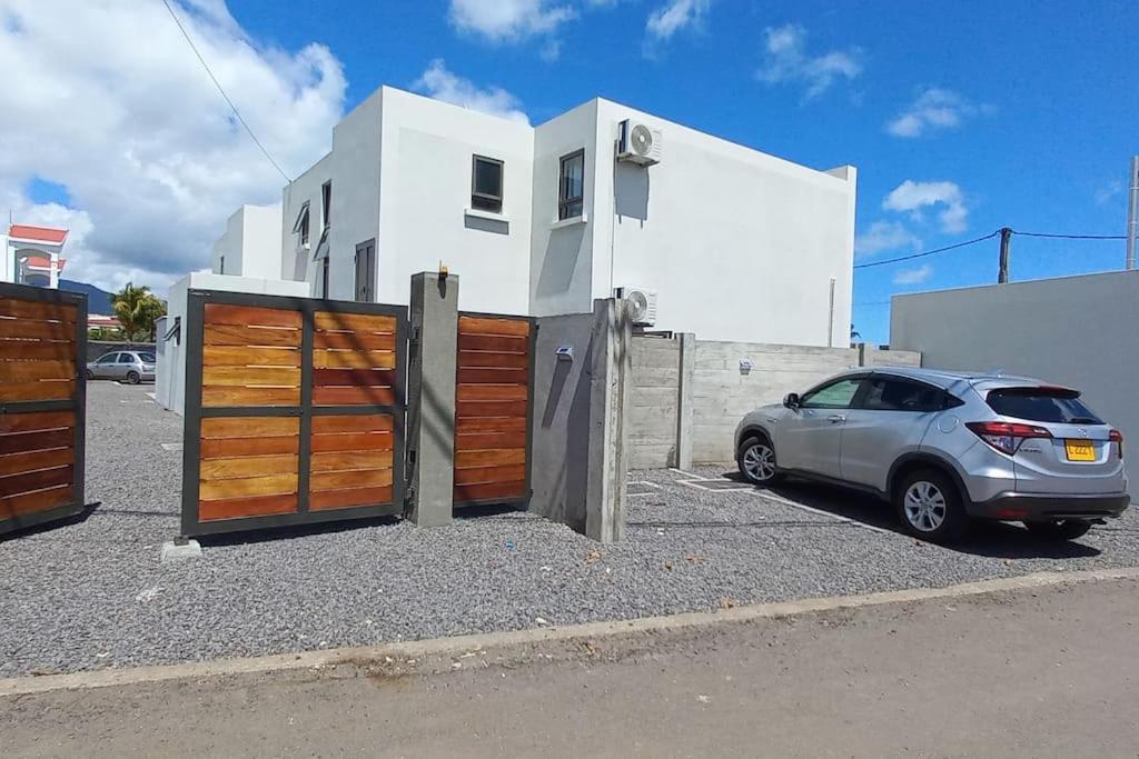 Bois Mapou Self Catering Apartments Unit 204 Rivière Noire Eksteriør billede